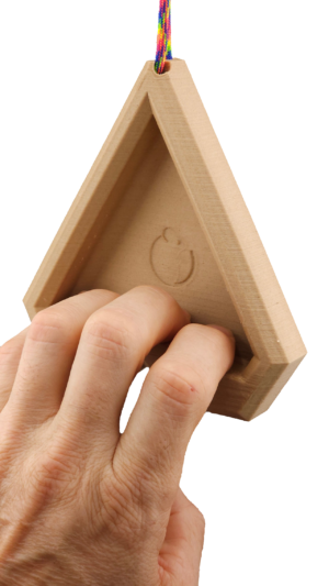 HeartHoldandhand WarmHeart